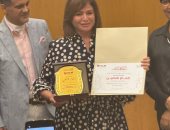 Vs- film يكرم النجمة إلهام شاهين رئيس شرف للمهرجان