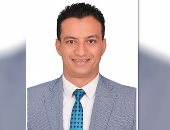 "ابتسامة بالإكراه": حين نبيع مشاعرنا من أجل لقمة العيش