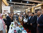 وفدا بعثة الاتحاد الأوروبي وبنك التعمير الألماني يتفقدان معرض "تراثنا"