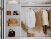 5 خطوات لترتيب الدولاب قبل فصل الشتاء.. تخلصى من الفوضى