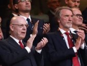 عائلة جليزر تدرس بيع مانشستر يونايتد قبل عام 2027