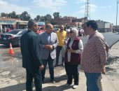 نائب محافظ الجيزة يتفقد مشروعات الرصف بمنشأة القناطر ويشدد على الالتزام بمعايير الجودة