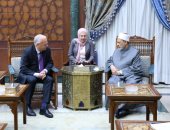 شيخ الأزهر: لا حرية في الإساءة للمقدسات الدينية