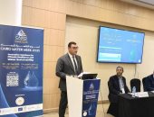 وزير الإسكان يستعرض جهود الوزارة فى مشروع تعزيز التكيف مع تغير المناخ