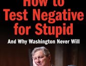 كتاب جون كينيدى كيف تثبت أنك غير غبى؟ يتصدر الأكثر مبيعا