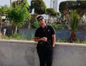 عمر طالب كلية التكنولوجيا.. تخرج من التعليم الفنى وصنع خزنة ذكية وعمل شيفا