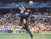 مارادونا يتصدر سحرة العروض الكروية تاريخيًا.. السر فى هدف اليد الإلهية