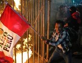 أمريكا اللاتينية على صفيح ساخن.. رئيس جواتيمالا يقيل وزير الداخلية ويقر تغييرات أمنية بعد فرار عصابة من سجن.. احتجاجات وشغب فى بيرو تسفر عن مقتل شخص وإصابة 100 آخرين.. وجيل الشبابZ يقود مظاهرات ضد رئيس باراجواى