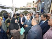 محافظ كفر الشيخ يستمع لشكاوى أهالى قلين.. ورفع 2025 طن قمامة بمدن المحافظة