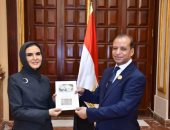 تمكين المرأة تحت القبة.. النائبات المعينات يتسلمن كارنيهات العضوية بمجلس الشيوخ.. صور