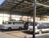 محافظ جنوب سيناء يشدد على متابعة مواقف السرفيس والتاكسي بمختلف المدن 