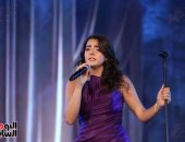 كنزى تغنى للعندليب وفيروز فى حفل مهرجان الموسيقى العربية.. صور 