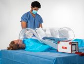 غرفة عمليات قابلة للنفخ تُحدث طفرة طبية عالمية يستخدمها الأطباء بمناطق النزاع