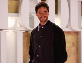 أحمد مالك وهدى المفتى وتارا عماد يحضرون عرض فيلم كولونيا متأخرا بسبب كيت بلانشيت