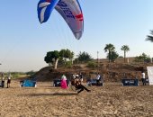 لليوم الثانى.. سماء الأقصر تتزين بمغامرات مظلات الباراموتور بمشاركة 100 أجنبى من 15 دولة