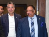 وزير التموين يحسم موقف الخبز المدعم بعد تحريك أسعار الوقود.. غرفة صناعة الحبوب تشيد بقرار شريف فاروق وتؤكد: إنتاج 270 مليون رغيف يوميا وطرحه للمواطن على البطاقة بـ20 قرشا والتكلفة الفعلية تتجاوز 150 قرشا