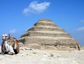 كيف أسس الفراعنة العمارة المصرية القديمة على التوازن؟.. هرم زوسر نموذجا