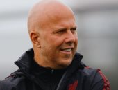 سلوت: رد ليفربول أمام يونايتد سيكون جماعيًا والجماهير ستصنع الفارق مجددًا