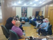 نقيب الصحفيين يلتقى مؤقتى الصحف القومية ويؤكد: مشاورات لحل مشكلة تعيينهم