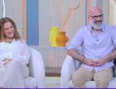 الفنان حازم سمير وزوجته مروة يكشفان طرق تعبيرهما عن الحب وما يرغبان في تغييره