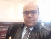 دفنوه جنب أبوه.. دفن نجل محامى الإسكندرية بعد وفاة والده حزنا