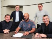 بايرن ميونخ يعلن رسميا تجديد عقد فينسنت كومبانى حتى 2029