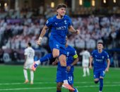 النجمة ضد الهلال.. صراع القمة والقاع في الدوري السعودي