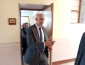 وزير التعليم يتفقد مدارس جرجا.. ويؤكد: مواصلة تطوير القطاع فى الصعيد