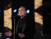 وليد حيدر يغنى لمحمد قنديل وفريد الأطرش فى حفل مهرجان الموسيقى العربية