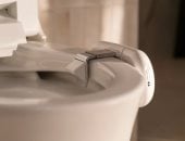 انتشار مراحيض ذكية بالهواء الدافئ بلا ورق.. ثورة النظافة تغير حمامات العالم