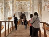 سحر التاريخ يخطف قلوب السائحين في وادي الملوك والملكات بالأقصر.. صور