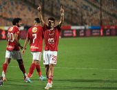 غياب المترجم وتحذير كوكا.. أبرز انفعالات مباراة الأهلى والاتحاد (فيديو)