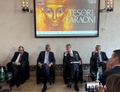 مؤتمر صحفى لوزير السياحة بمشاركة وزير الثقافة الإيطالى حول معرض كنوز الفراعنة