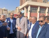محافظ سوهاج يضع حجر أساس مشروع تأهيل وتوسعة محطة مياه غرب بــ258 مليون جنيه.. فيديو