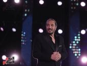 مش فارقلي.. علي الحجار يتجاهل السوشيال ميديا ويركز مع أيمن بهجت قمر