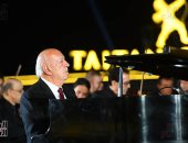 وزير الثقافة يزور الموسيقار الكبير عمر خيرت للاطمئنان على حالته الصحية