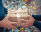 لو أهدي إلي ذراع أو كراع لقبلت.. أزهرى يجيب عن حكم قبول الهدايا.. فيديو