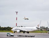 ليتوانيا تغلق المجال الجوى لمطار فيلينوس بعد رصد مناطيد فى سماء العاصمة