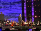 وصلة طربية لأغانى العندليب الأسمر بصوت محمد ثروت بمهرجان الموسيقى العربية