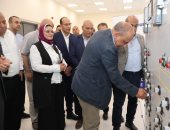 وزير الكهرباء يشهد إطلاق التيار بخط الكهربائى عيون موسى / شرق الإسماعيلية