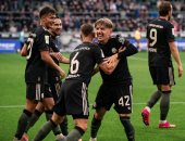 بايرن ميونخ يكتسح مونشنجلادباخ فى الدورى الألمانى ويعادل رقم ميلان التاريخى