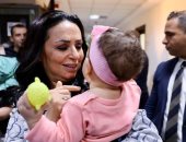 تسليم 14 طفلا لأسر بديلة بالمحافظات برعاية وزيرة التضامن الاجتماعي.. صور