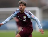 عمر خضر يشارك مع شباب أستون فيلا أمام وست هام