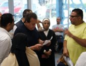 وزير الصحة يتفقد مجمع الإسماعيلية الطبي ويوجه بسرعة الاستجابة لطلبات المواطنين