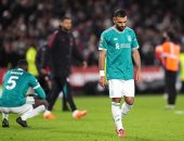 الحزن يسيطر على محمد صلاح بعد خسارة ليفربول الرابعة في البريميرليج.. صور