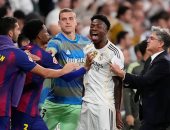 الاتحاد الاسباني يعلن إيقاف لونين مباراة واحدة بعد أحداث الكلاسيكو 