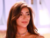ريام كفارنة بطلة مسلسل لعبة وقلبت بجد أمام أحمد زاهر وتجسد دور زوجته