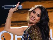 روبى تشارك بإطلالة جديدة لها.. والجمهور" رمز الأناقة والدلع" 