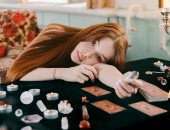 أفضل الأحجار الكريمة لمواليد برج العقرب.. تجلب له الحظ وتعزز الثقة