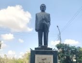 تمثال أنيس منصور.. معلم ثقافى ورمز كبير لأبناء محافظة الدقهلية (صور)